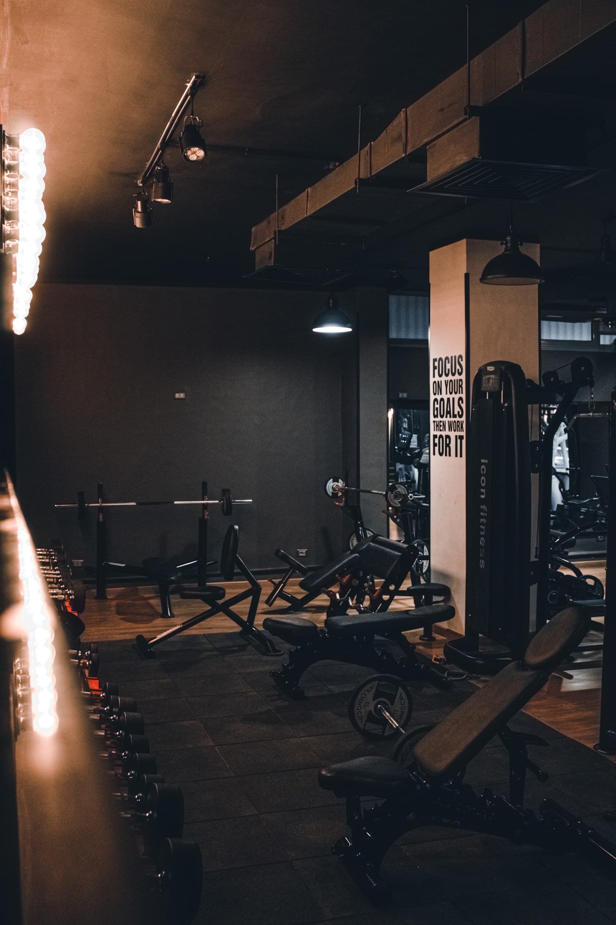 Estrutura completa de equipamentos da HC Fitness